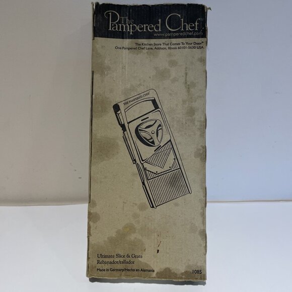 The Pampered Chef Ultimate Slice & Grate Mandoline Slicer 1085 - Picture 10 of 10